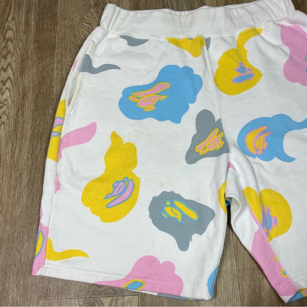Bape XL Shorts Wide Cotton Candy Camo White Sweat Shorts large - Picture 2 of 12